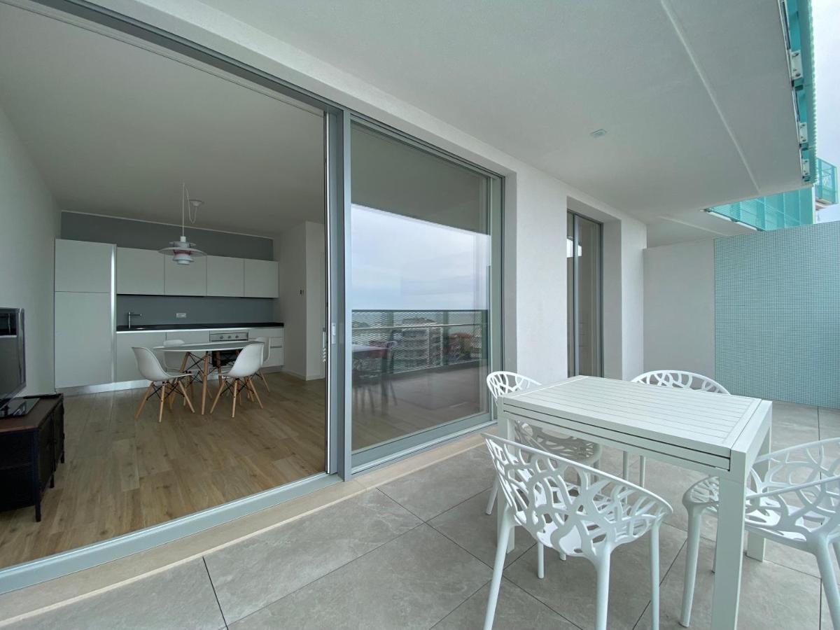 Podium Apartment Lido di Jesolo Luaran gambar