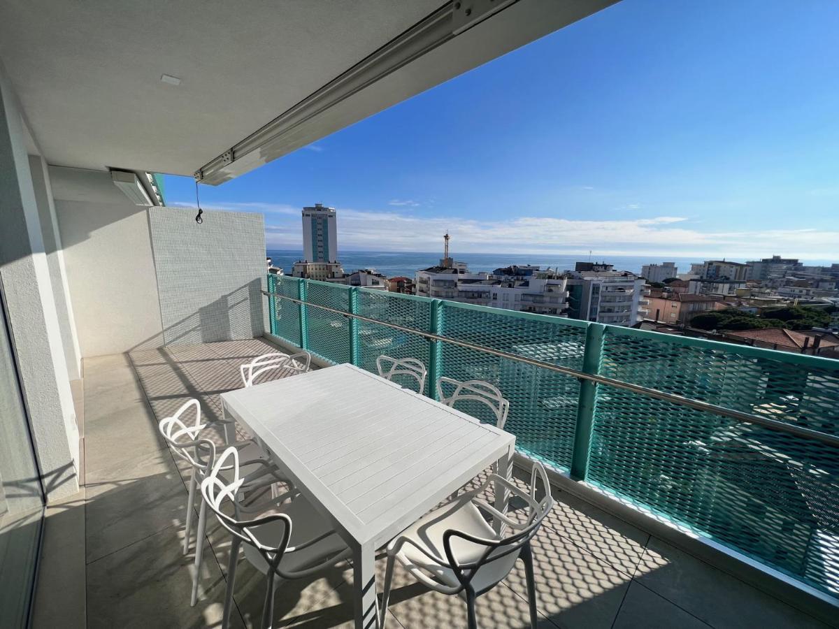 Podium Apartment Lido di Jesolo Luaran gambar