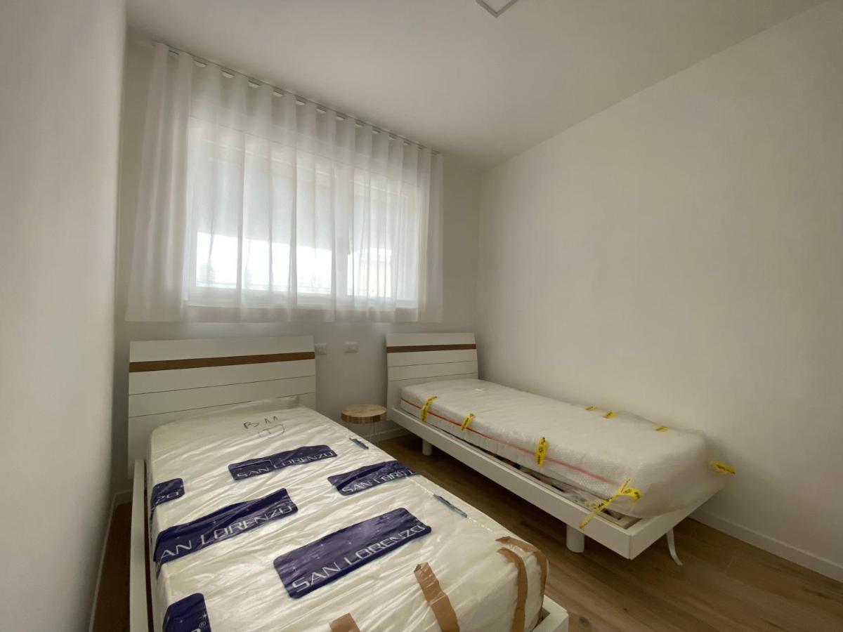Podium Apartment Lido di Jesolo Luaran gambar